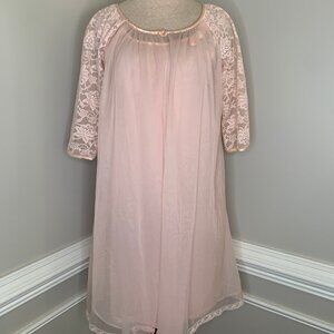 Sears Vintage Midi Peignoir Set Peach Color Lace and Satin Detail Size Small